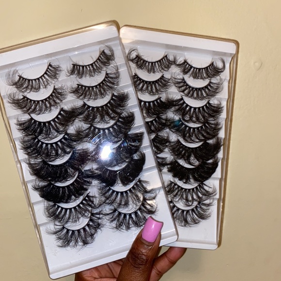 25MM eyelashes - Picture 6 of 6